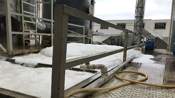 脫泡機.jpg 脫泡機.jpg