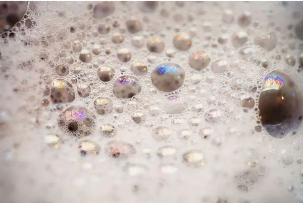 泡沫.png 泡沫.png