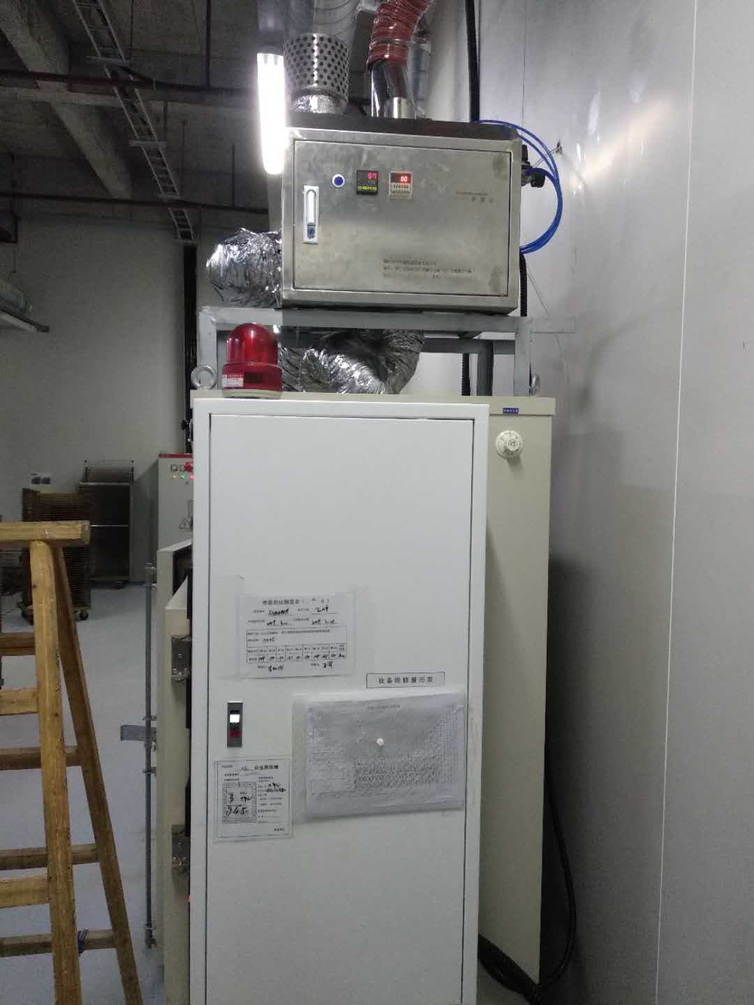 節(jié)能器現(xiàn)場實(shí)拍 節(jié)能器現(xiàn)場實(shí)拍